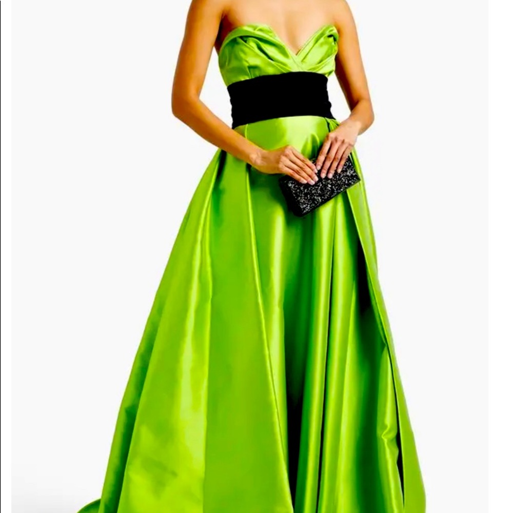 Special event dress